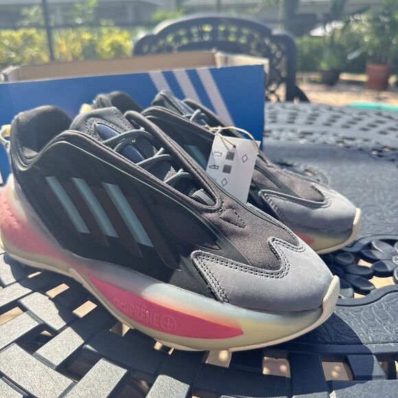 Adidas Ozrah Black Rose Tone Men\'s Athletic Shoes H04208 Size 6.5